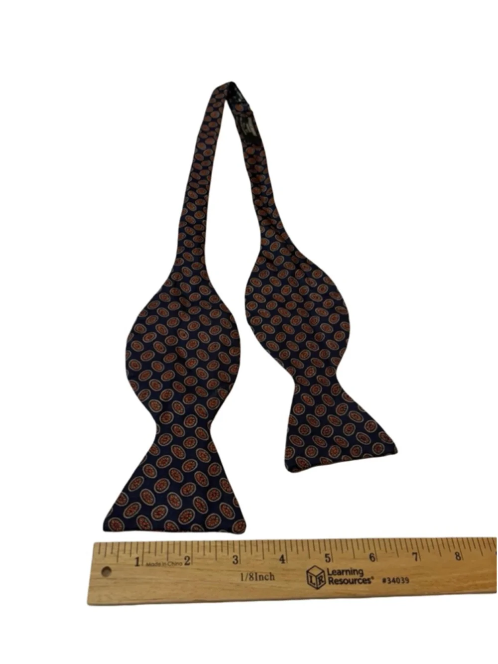 Brooks Brothers Makers Silk Bow Tie Navy Medallion Print Adjustable England